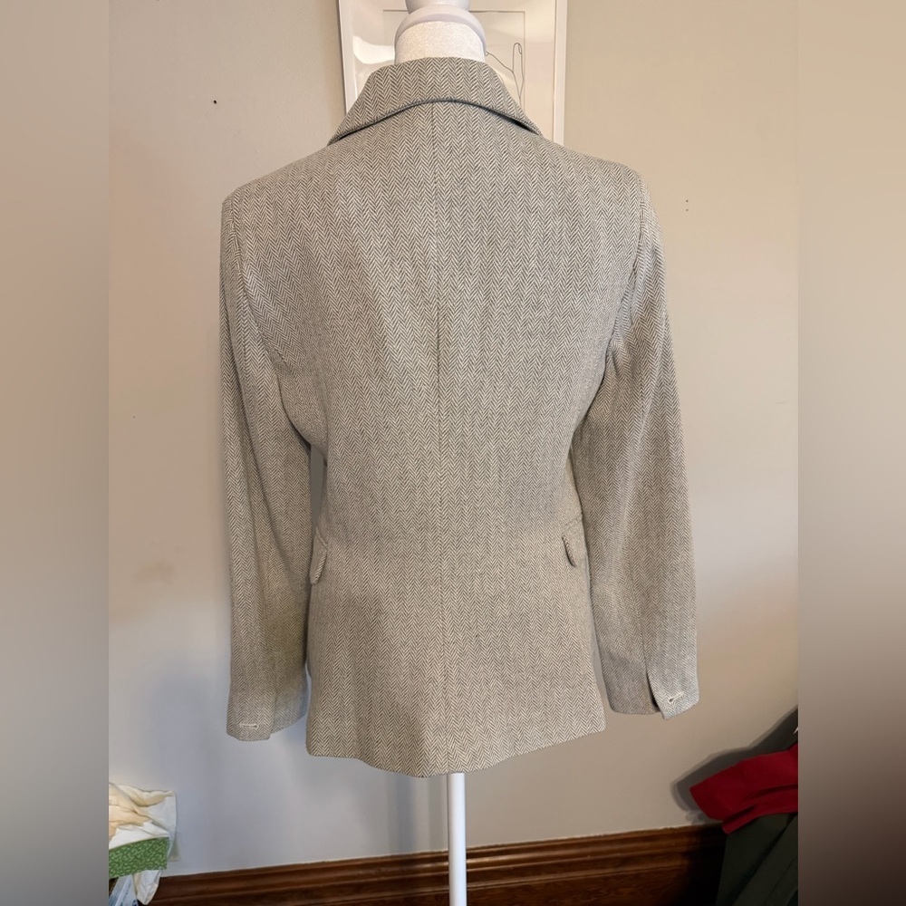 Mural Herringbone Navy Lined Suit Jacket - Picture 3 of 5